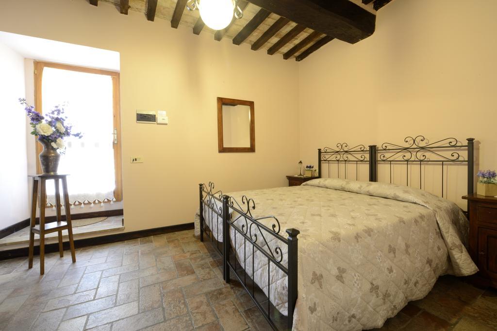 Le Querce Di Assisi Pensionat Piano Delle Pieve Exteriör bild